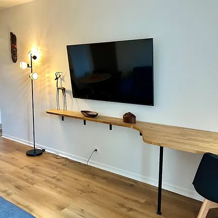 Savannah - With Balcony And Parking Apartament Talence